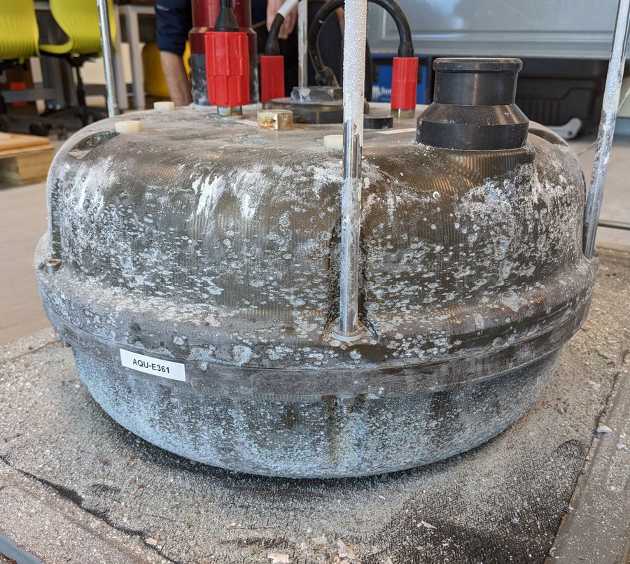 2024-06-20 E361 pressure case heavily pitted (GCairns)